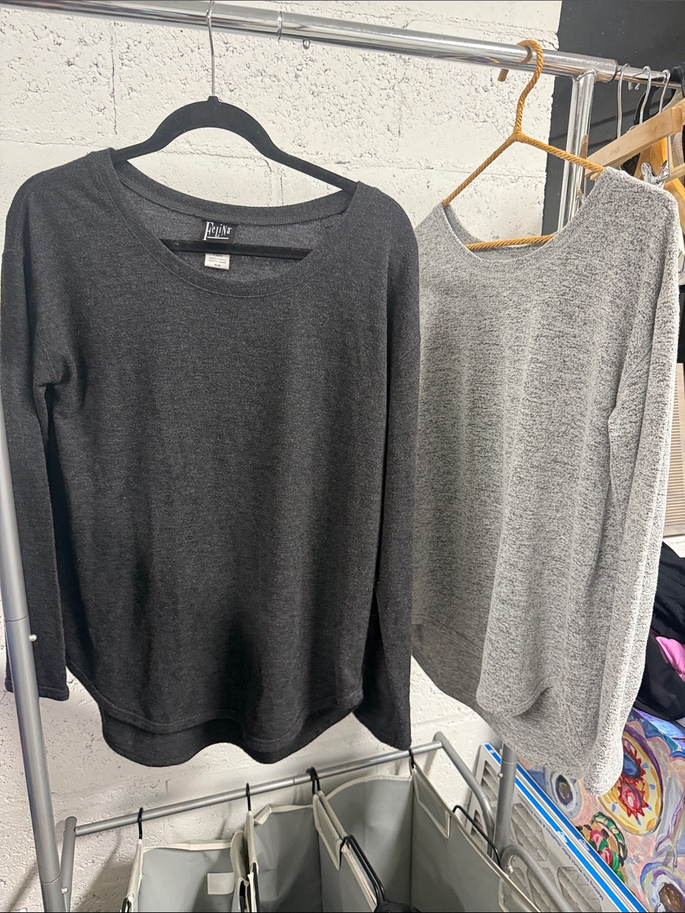 Black & Gray Crewneck Long Sleeves Light Sweaters - Set of (2) Size Medium